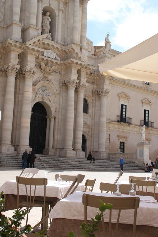 La Casa Di Ilde Al Duomo - Ortigia Holidays Syracuse Exterior foto