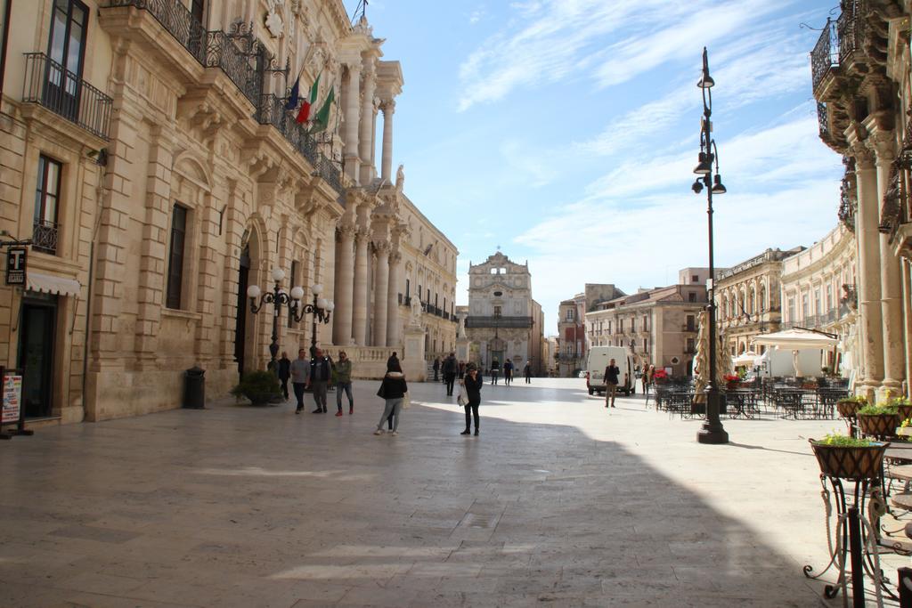 La Casa Di Ilde Al Duomo - Ortigia Holidays Villa Syracuse Exterior foto